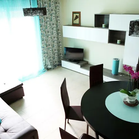 Lägenhet New 3 Bed Oasis Fanabe *